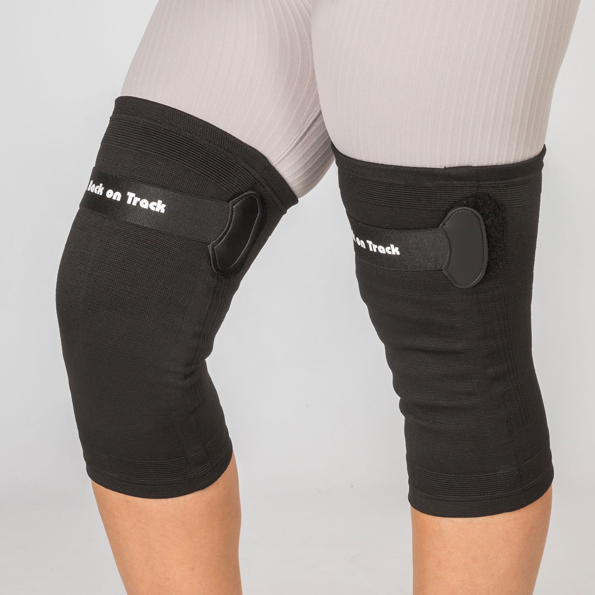 Knee Brace with fastening