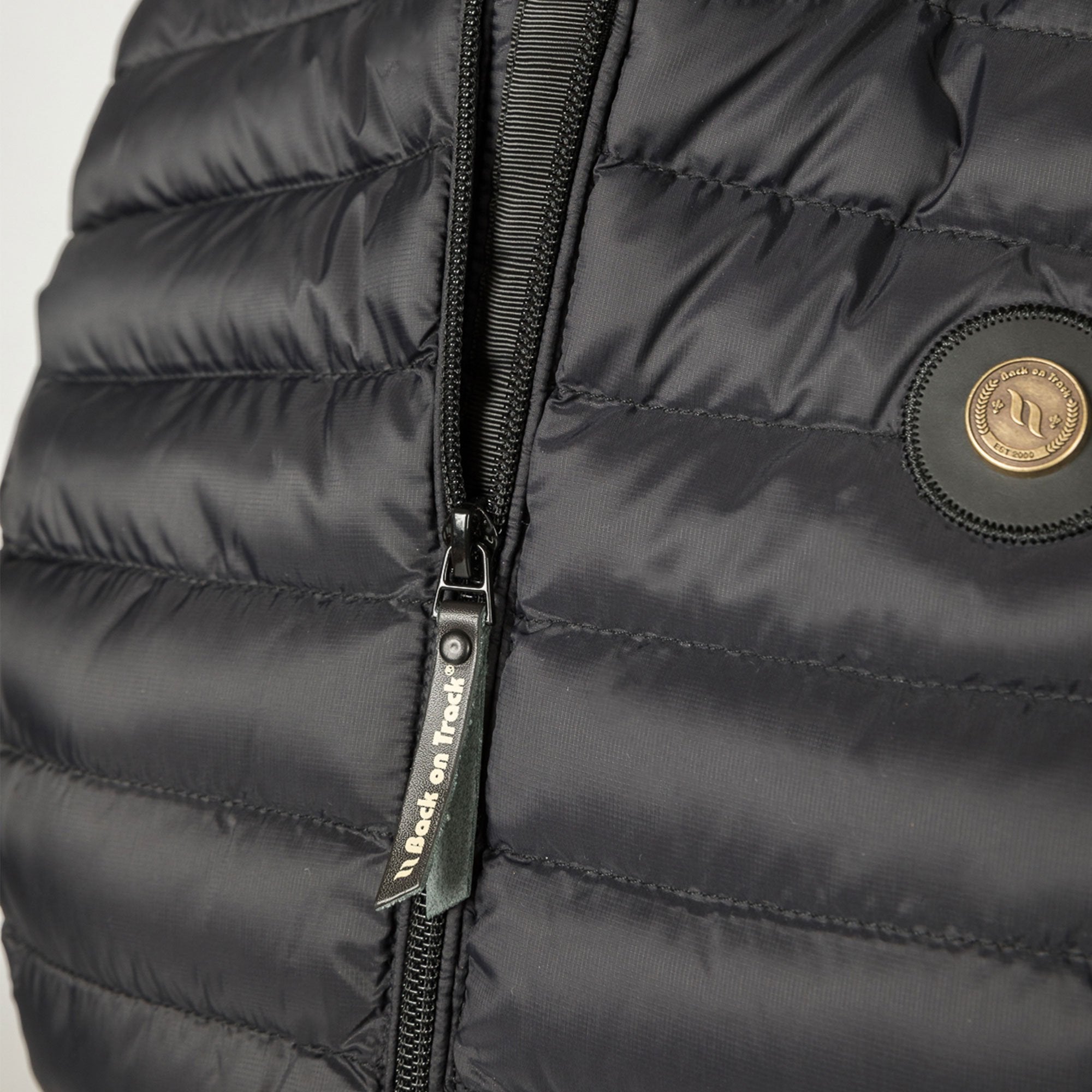 Väst dam Luna utan BoT logga - Back on Track Sverige (5300167082139)