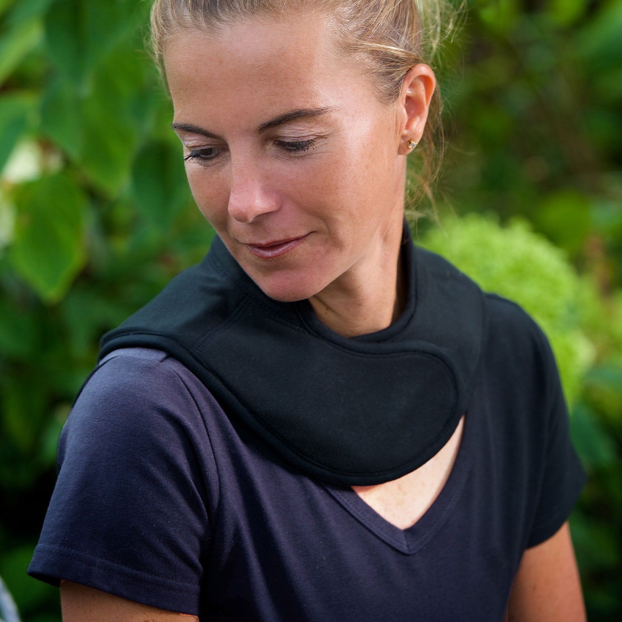 Nackskydd med spänne - Back on Track Sverige (5300155056283)