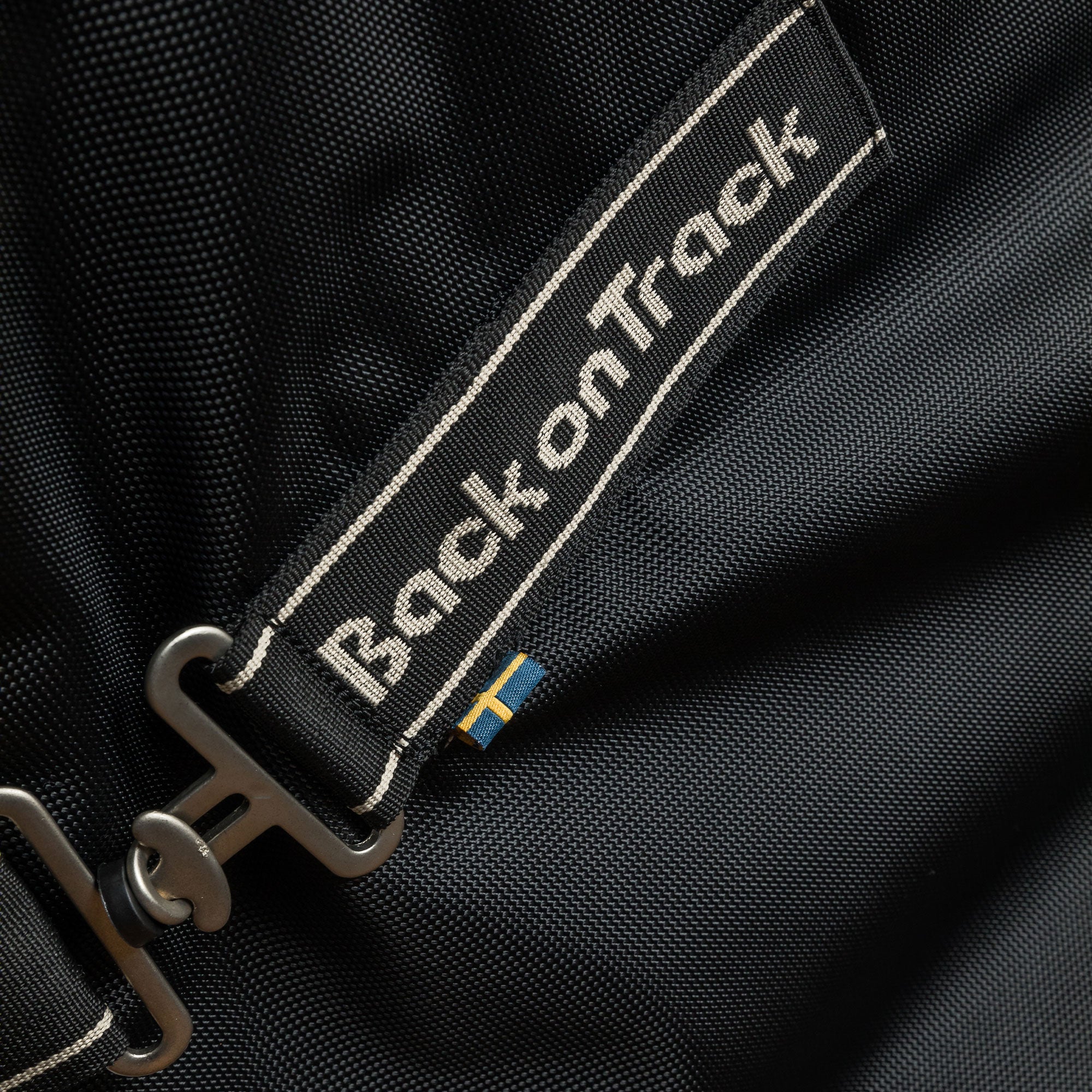 "Obsidian" Turnout Rug with Neck Cover