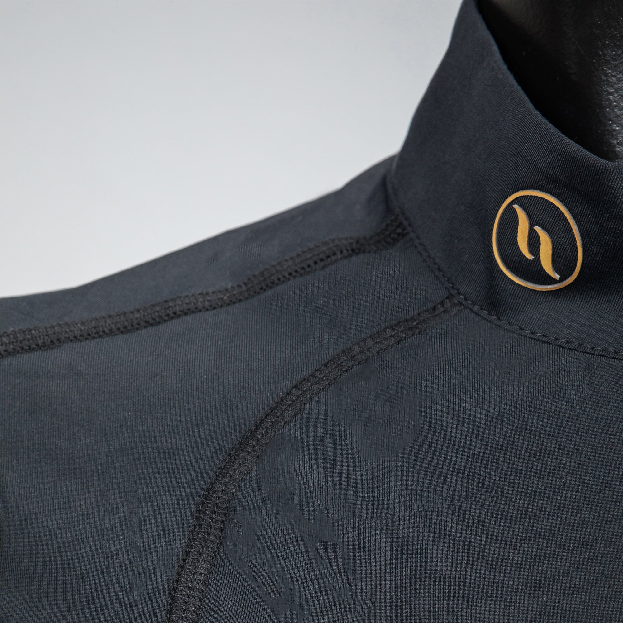 "Inez" W's functional short sleeve top