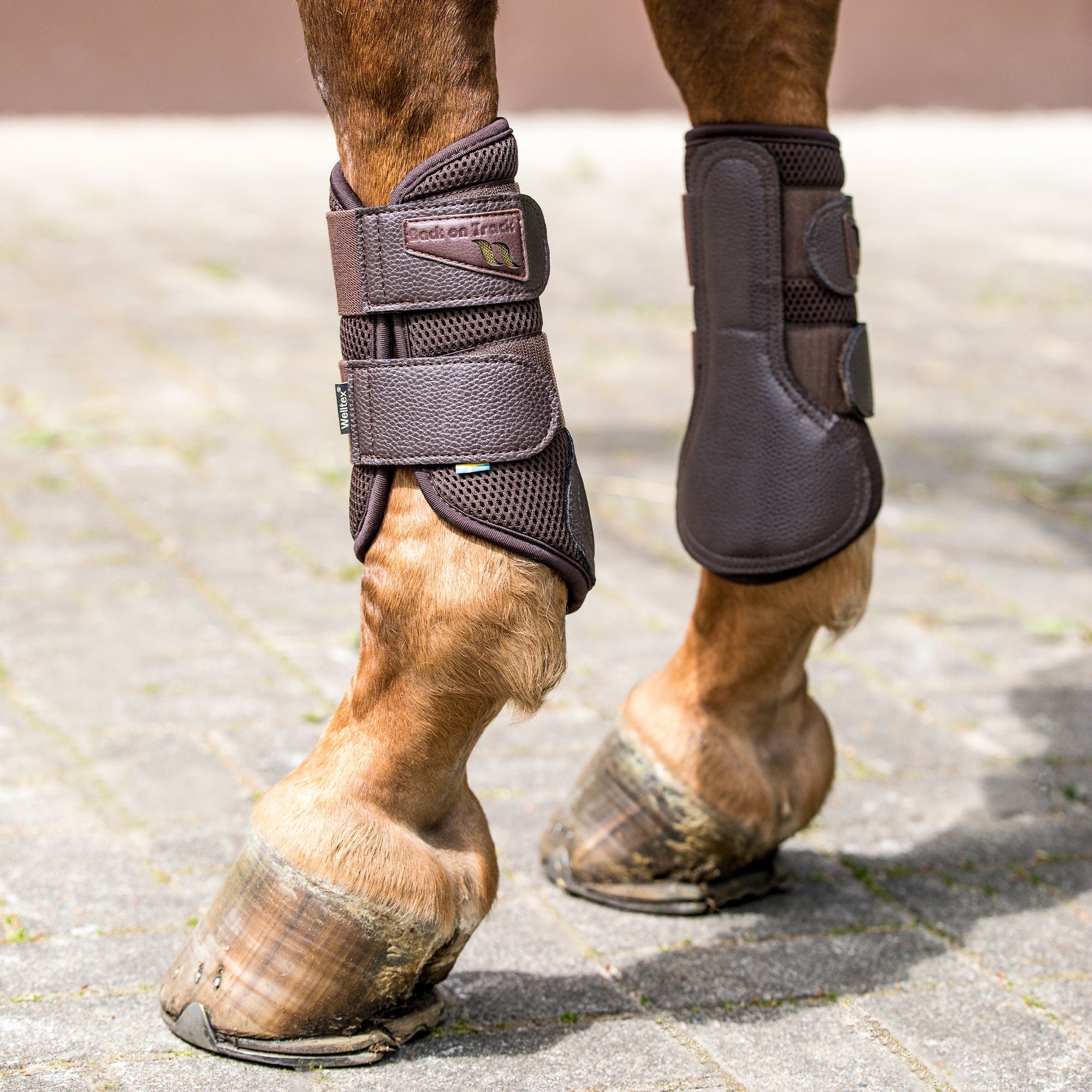 "AirFlow" Brush Boots - Brown