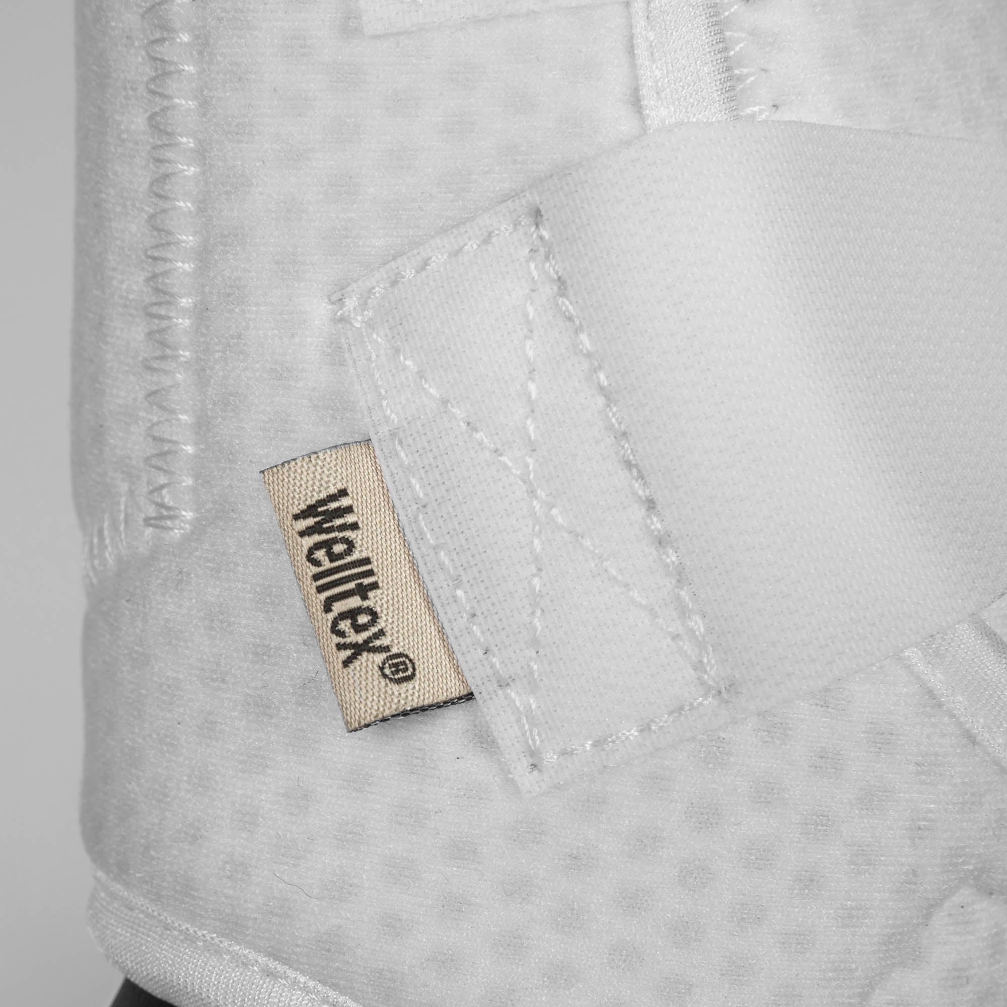 "AirFlow" Exercise Boots