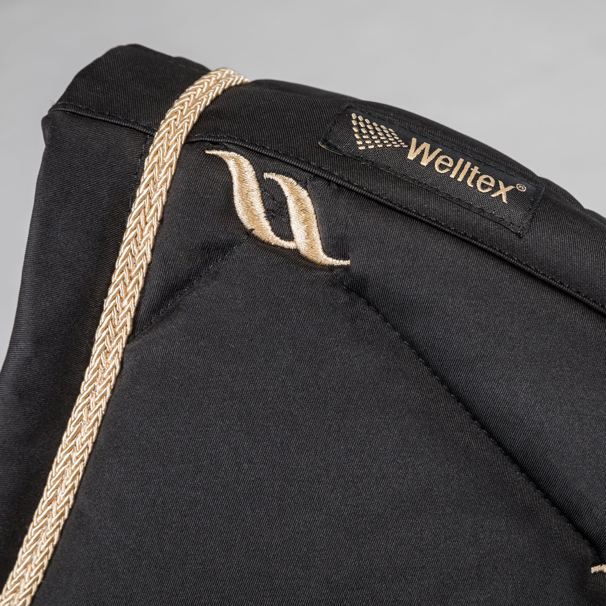 "Nights Collection" Saddle Pad Dressage Black