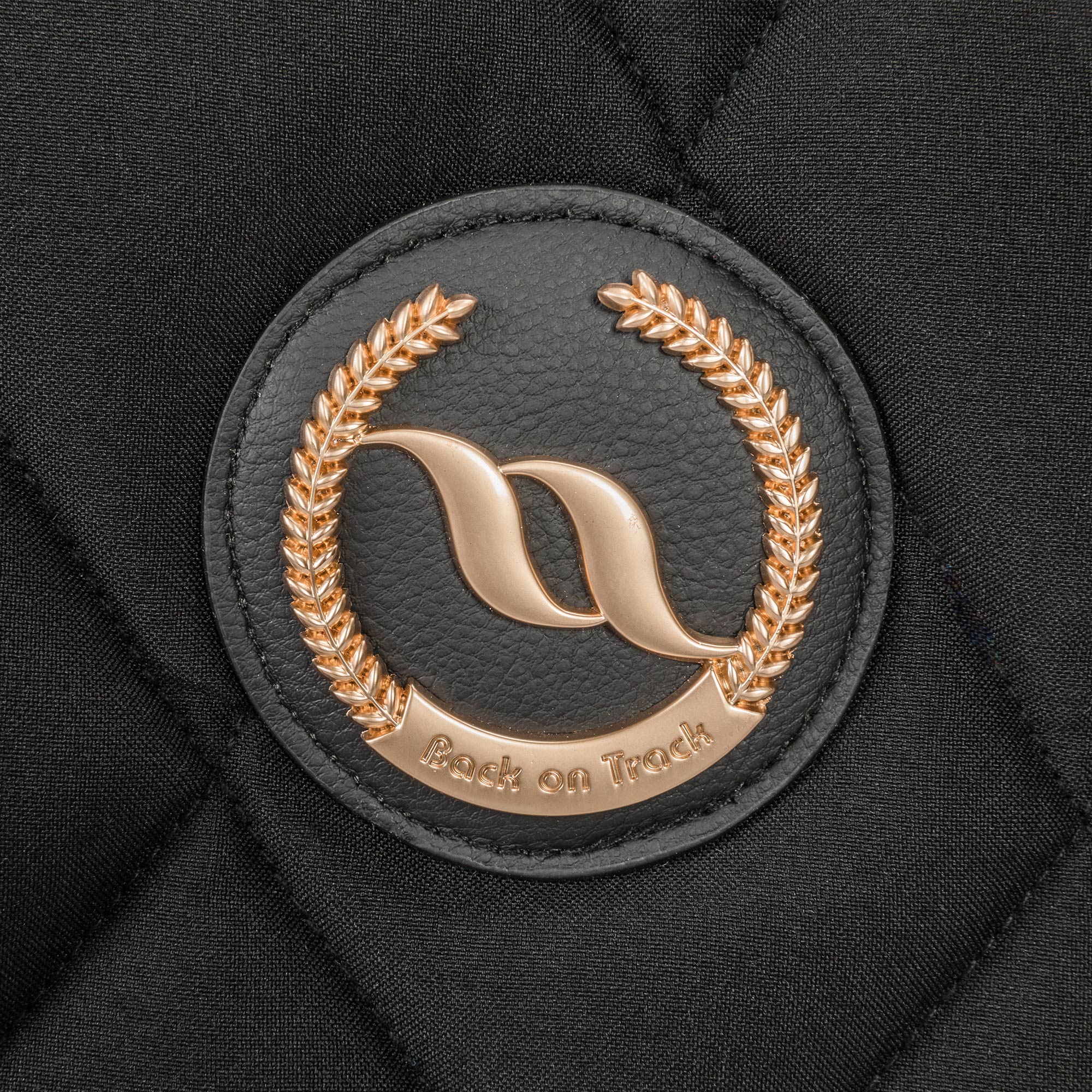 "Haze Collection" Saddle Pad Dressage - Black Rose