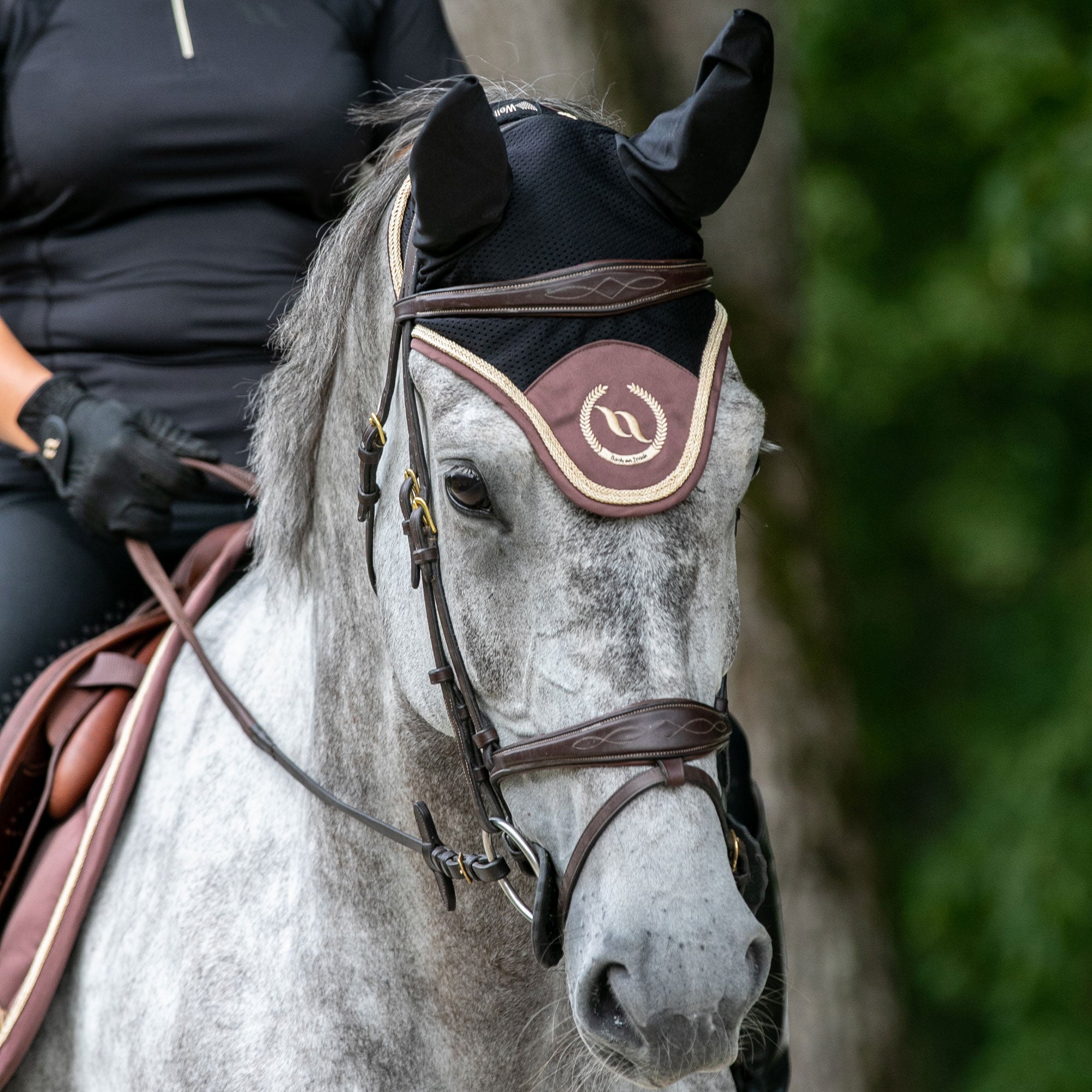 "Nights Collection" Horse Bonnet Coffee