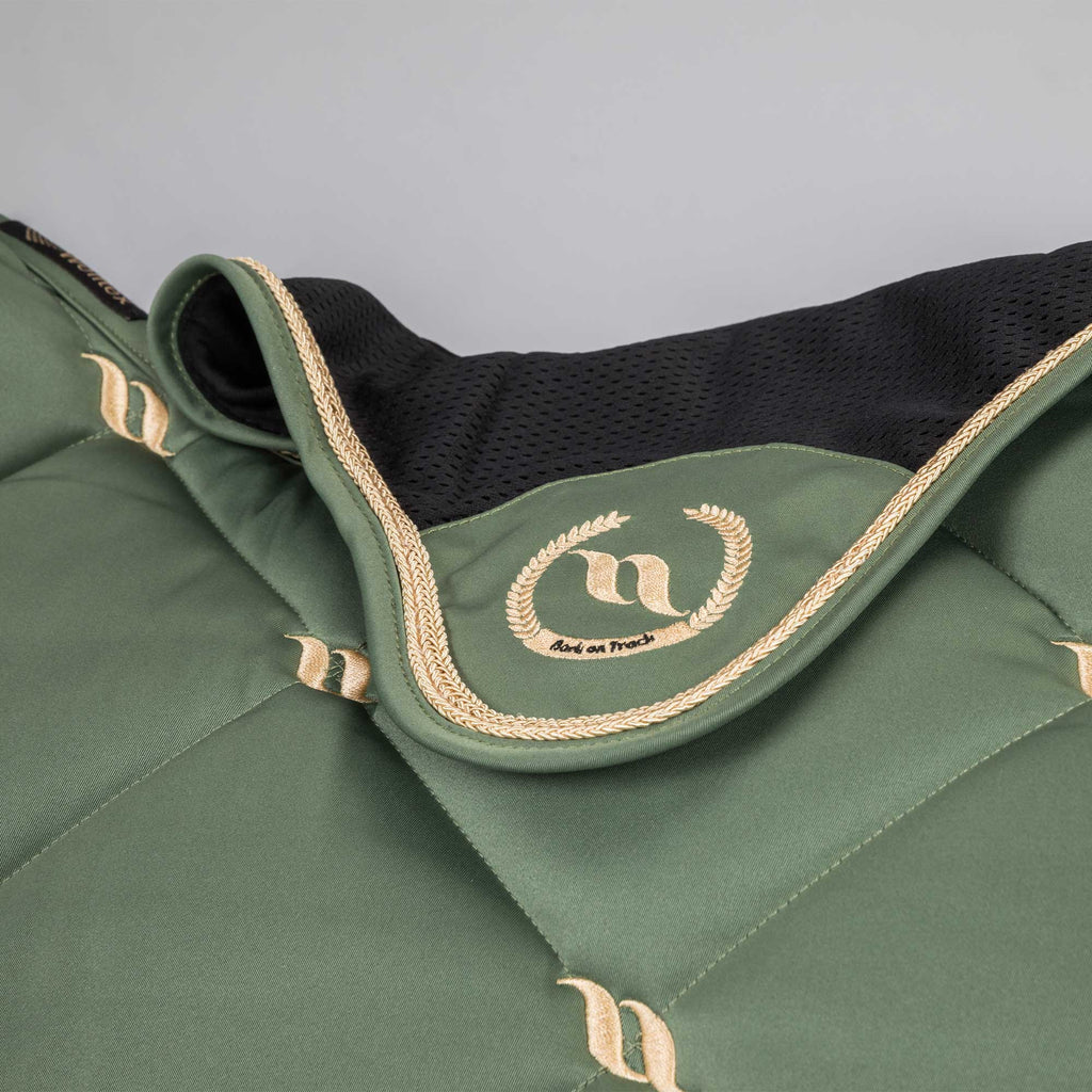 "Nights Collection" Horse Bonnet Olive Green