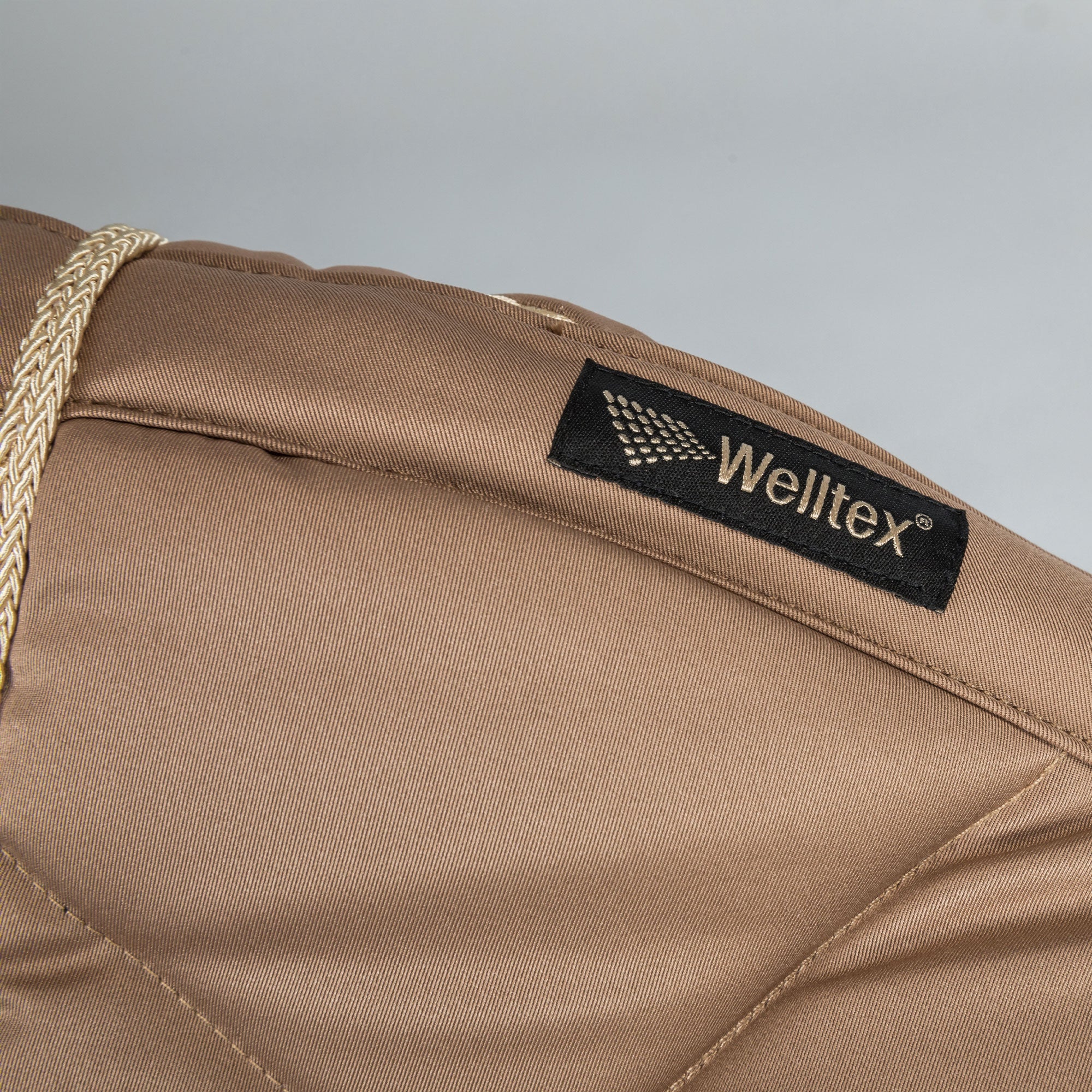 "Nights Collection" Saddle Pad Jumping Nougat